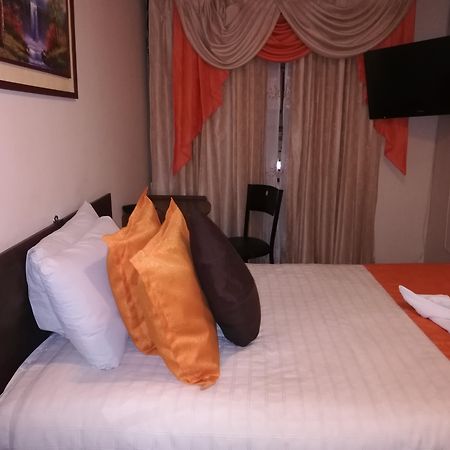 Hotel Bonaventure Quito Buitenkant foto
